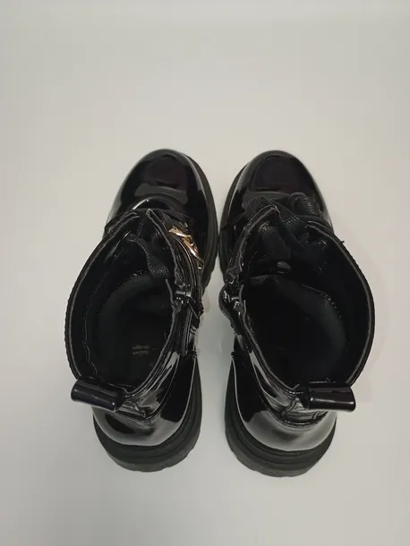 botki-lakierowane-bata-rozmiar-34