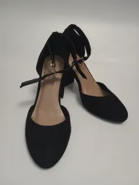 czolenka-zamsz-anna-field