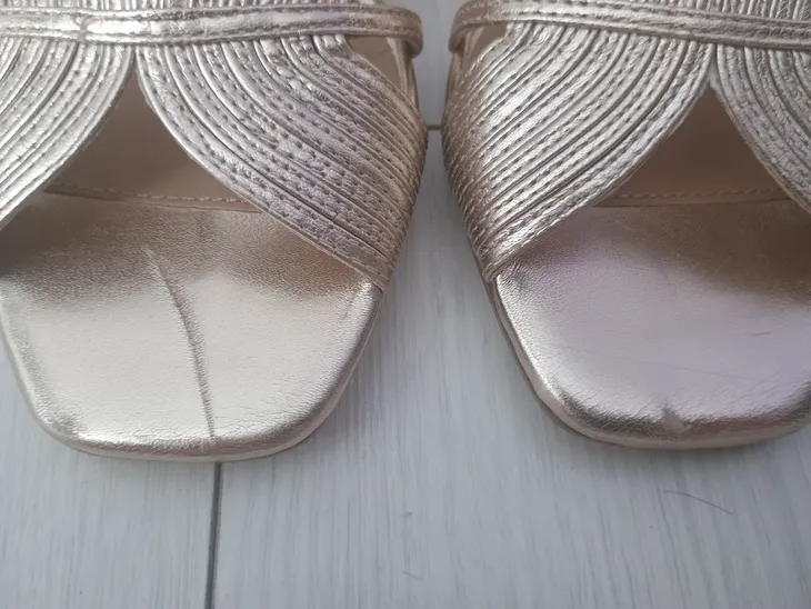 sandaly-zlote-zign-marka-zign