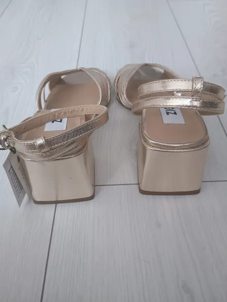 sandaly-zlote-zign-rozmiar-38