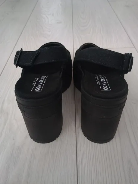 sandaly-converse-marka-converse