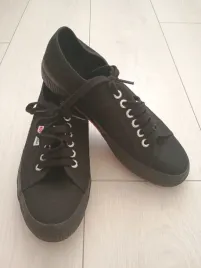 tenisowki-czarne-superga