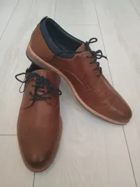 polbuty-brazowe-pier-one