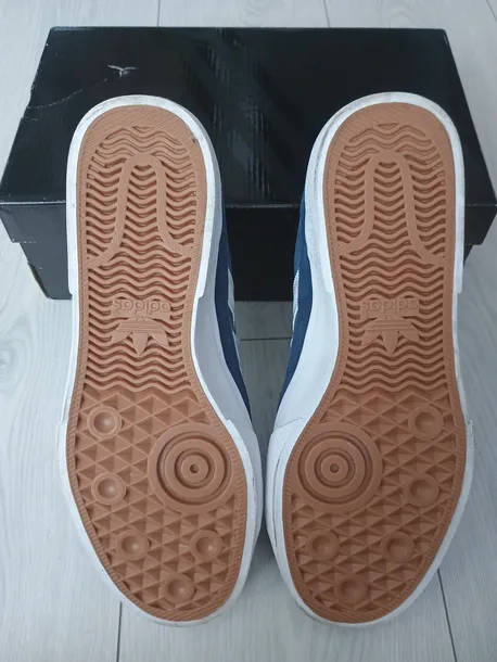 buty-adidas-skateboarding-ocieplenie-brak-informacji