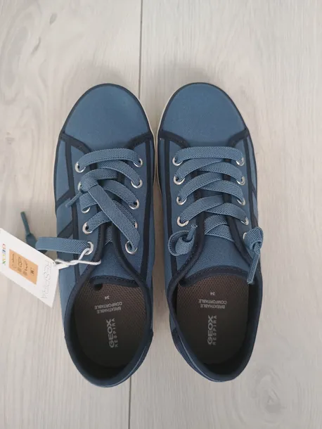 sneakersy-geox-respira-plec-brak-informacji