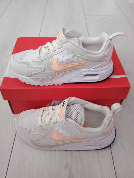 buty-dla-dzieci-nike-bohater-brak