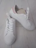 buty-biale-lacoste