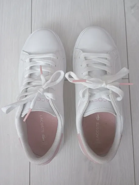 buty-biale-lacoste-kolor-bialy