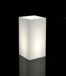 donica-podswietlana-tower-pot-light-barwa-zimna