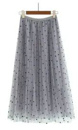 tiulowa-poldluga-spodnica-szyfon-kropki-szara