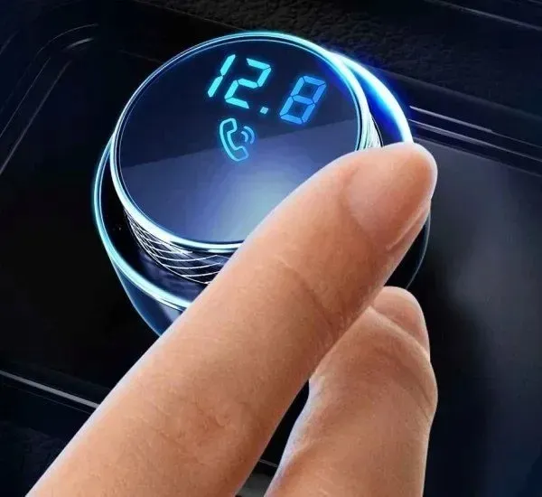 nadajnik-do-auta-3mk-led-bluetooth-2x-usb-microsd-waga-z-opakowaniem-0-05-kg