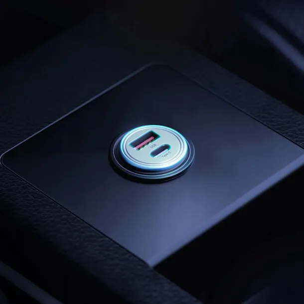 ladowarka-samochodowa-3mk-30w-usb-c-usb-a-zgodnosc-ze-standardem-quick-charge-3-0