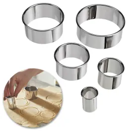 foremki-wyciskane-do-ciastek-kola-5-szt-wykrawacze