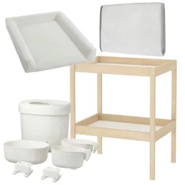 przewijak-mata-z-pokrowcem-kosze-na-pieluchy