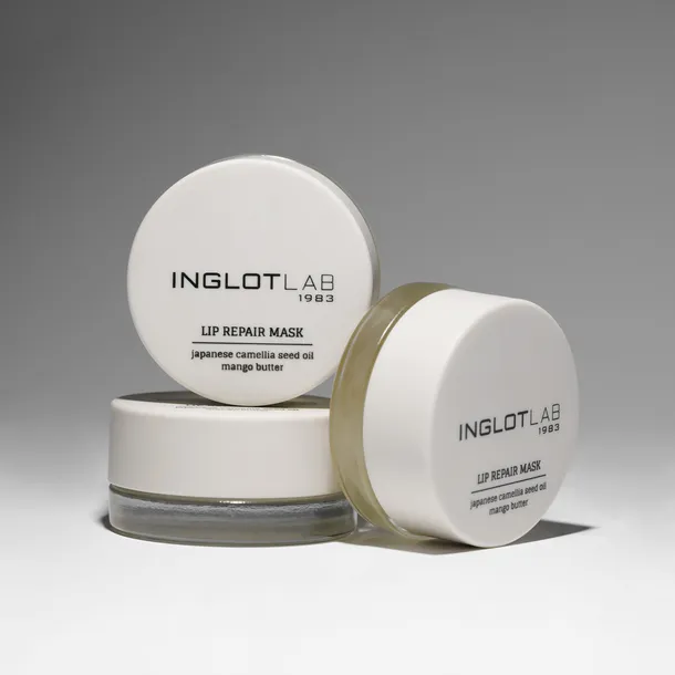 maska-do-ust-lip-repair-inglot-lab-wlasciwosci-nawilzajace-regenerujace-wygladzajace