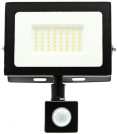 halogen-lampa-naswietlacz-50w-led-zewnetrzny-czujnik-ruchu-zmierzchu-garaz