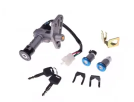 stacyjka-z-blokada-do-skuterow-longija-sharpy-adventure