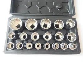 zestaw-kluczy-nasadki-spline-8-32-klucze-1-2-19el