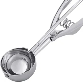 lyzka-do-lodow-ze-stali-nierdzewnej-z-wyzwalaczem-miarka-do-ciasta-srebrna