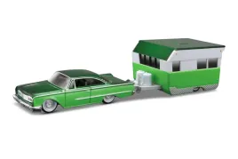 maisto-ford-starliner-1960-z-przyczepa-11368