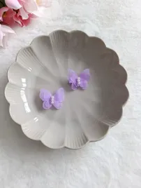 spinka-do-wlosow-motylek-fioletowy