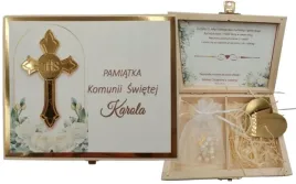pamiatka-komunii-swietej-prezent-pudelko-rozaniec-i-serduszko-komplet