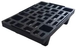 paleta-plastikowa-lekka-bez-rantu-60x40-cm-czarna
