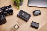 ladowarka-do-canon-eos-m-m2-100d-lcd-usb-typ-c-stan-nowy-model-n-fdl-usb-c-lp-e12