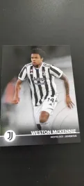 juventus-topps-2021-2022-mckennie