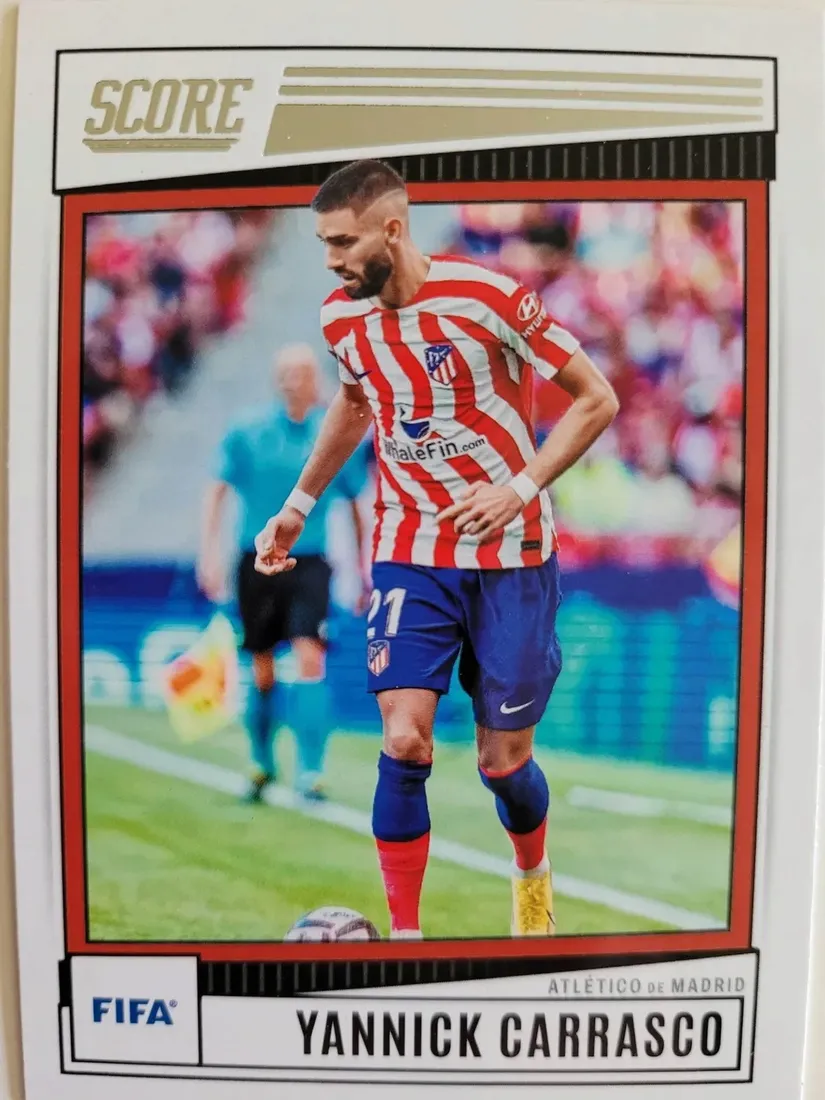 score-2023-panini-score-yanick-carrasco