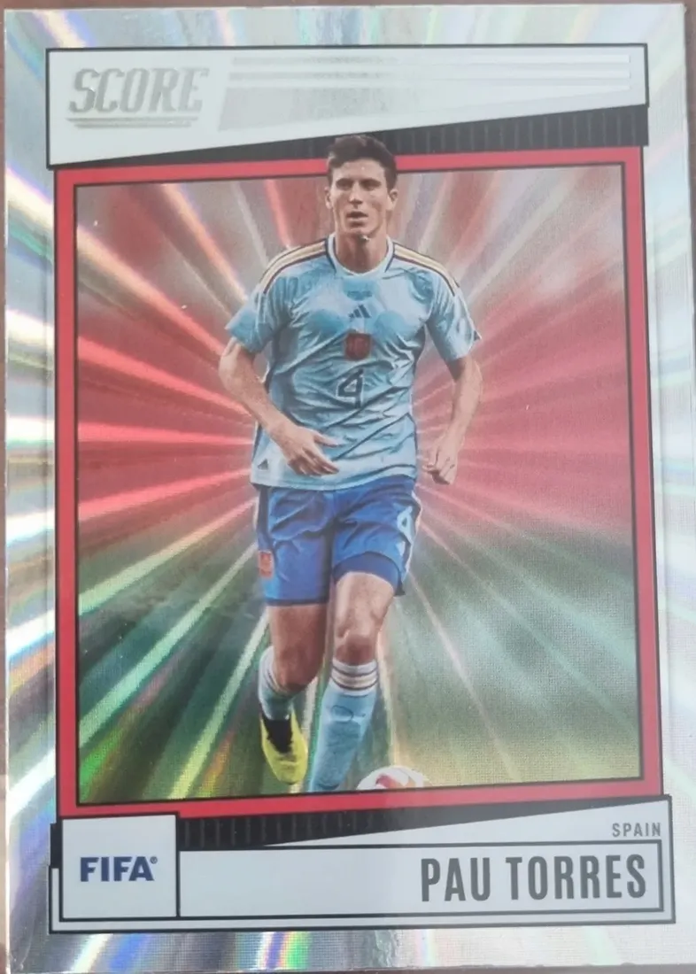 score-2023-panini-laser-parallel-pau-torres