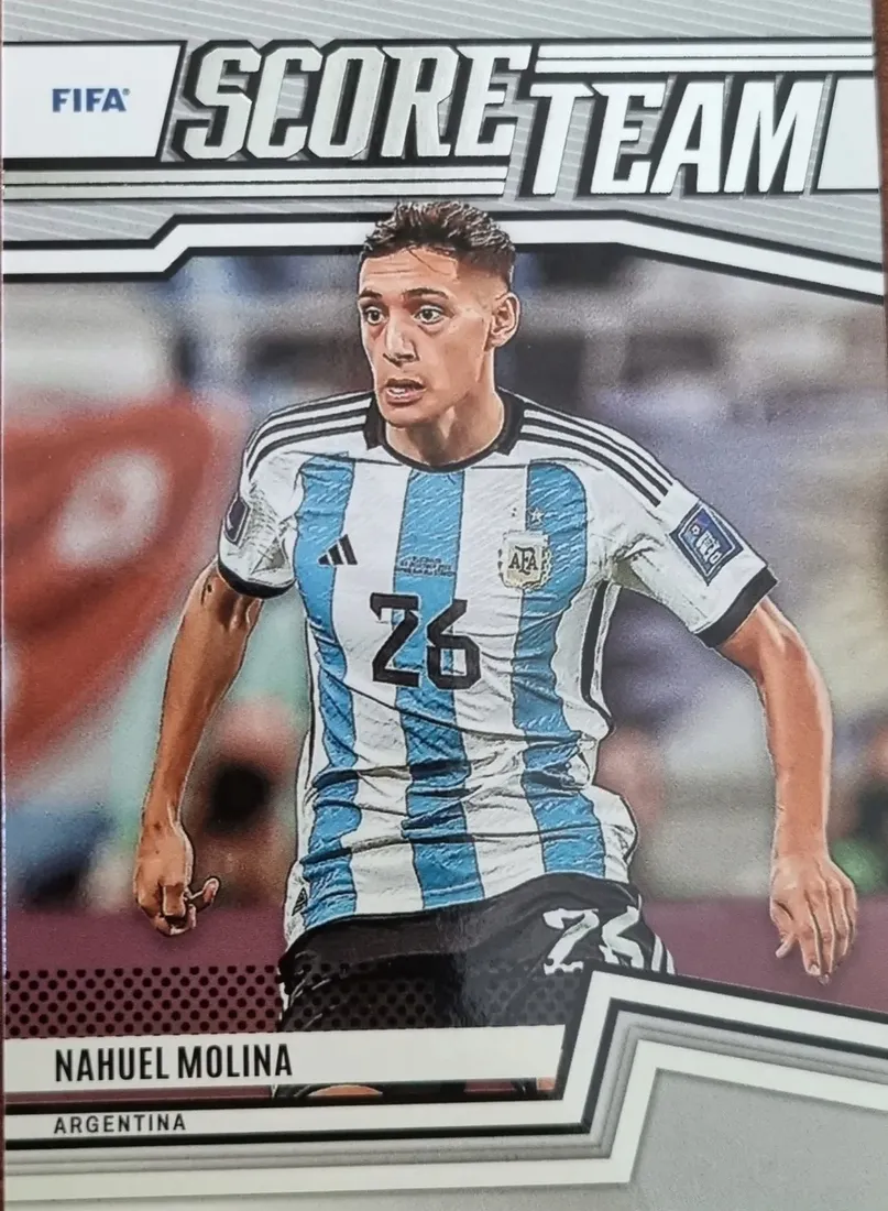 score-2023-panini-score-team-molina