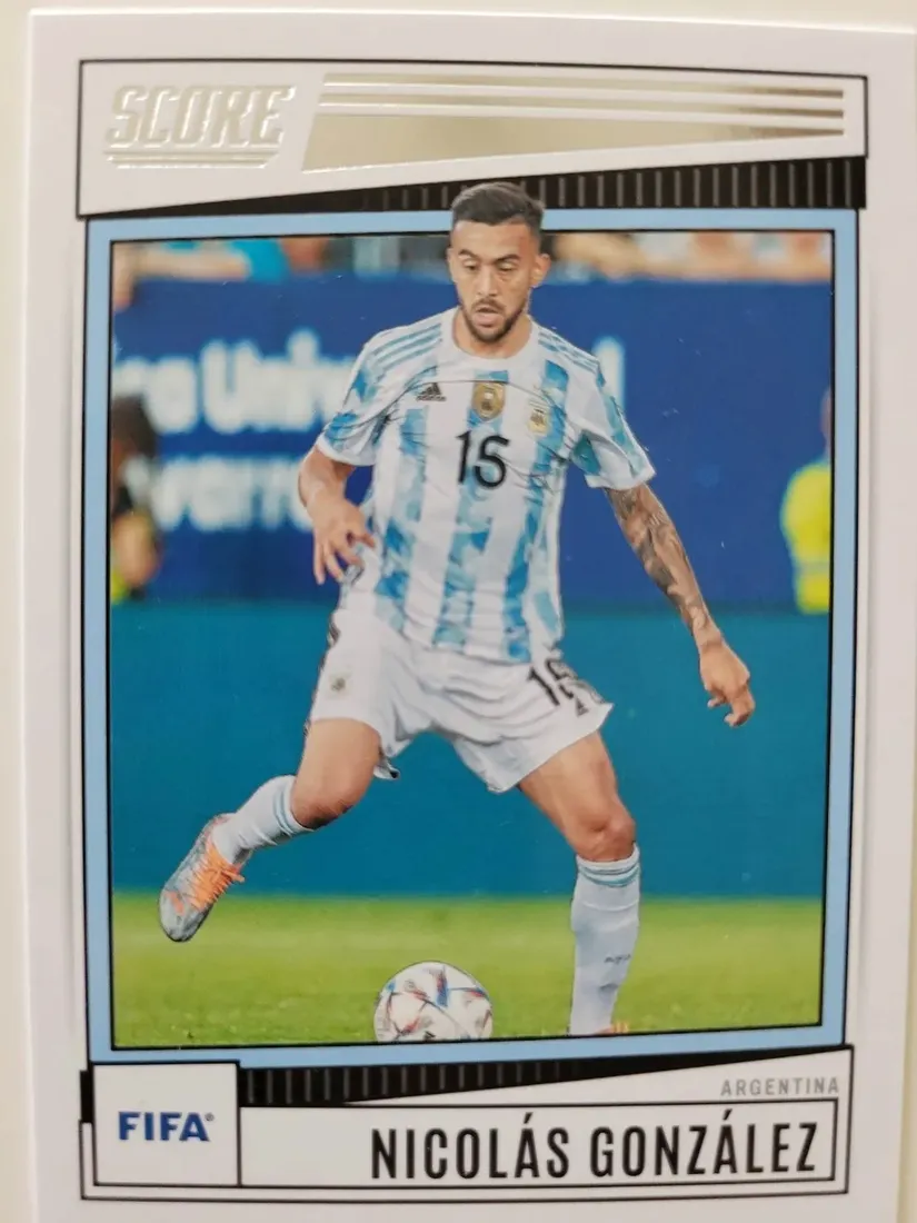 score-2023-panini-score-nicolas-gonzalez