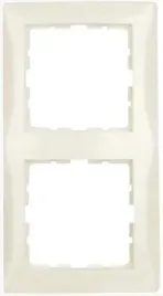 berker-kwadrat-ramka-2-krotna-kremowa-5310128982