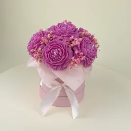 flowerbox-ze-swiec-sojowych-prezent-upominek-swieca-sojowa-recznie-robiony