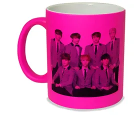 kubek-neon-rozowy-prezent-pdm-kpop2
