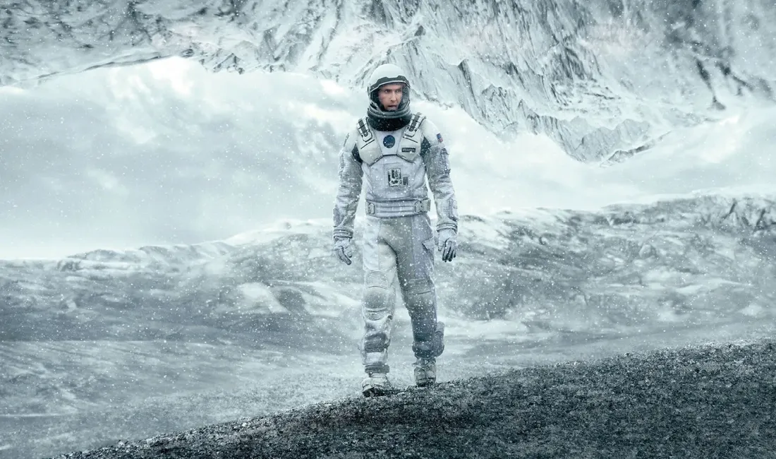 fototapeta-dmp-interstellar-02-152x104