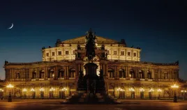 fototapeta-dmp-opera-06-152x104