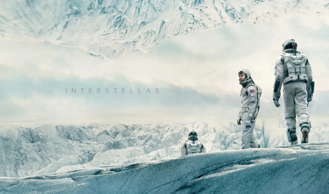 fototapeta-dmp-interstellar-05-152x104