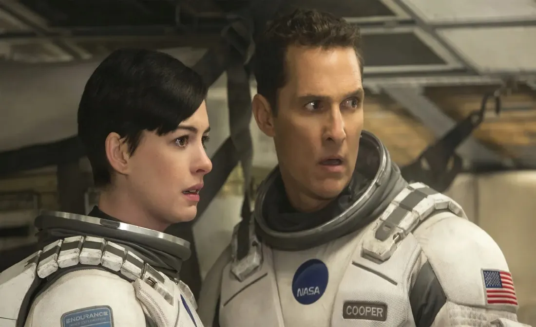 fototapeta-dmp-interstellar-03-416x254