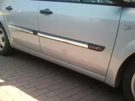 renault-scenic-ii-listwy-chrom-boczne-drzwi