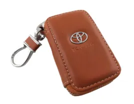 toyota-etui-pokrowiec-skorzany-na-kluczyk-brazowy