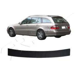mb-w211-sedan-limousine-2002-listwa-czarna-abs-nakladka-nazderzak-tylni