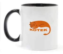 kubek-bialy-czarne-dno-wmp-kot-2