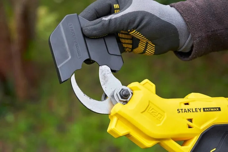 sekator-akumulatorowy-v20-18v-0-ah-s-sfmcpp32b-kod-producenta-sfmcpp32b