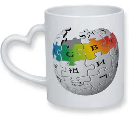 kubek-bialy-uchwyt-serce-wmp-lgbt