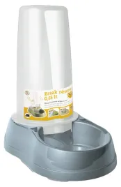 karmidlo-dla-psow-i-kotow-650-ml-niebieskie-kerbl