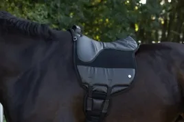 pad-do-jazdy-konnej-airide-czarny-50-cm-covalliero