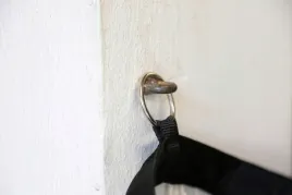 siatka-na-siano-z-listwa-do-napelniania-bialy-83-x-83-cm-oczko-3-cm-ker