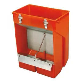 automatyczne-karmidlo-dla-krolikow-3500-ml-novital